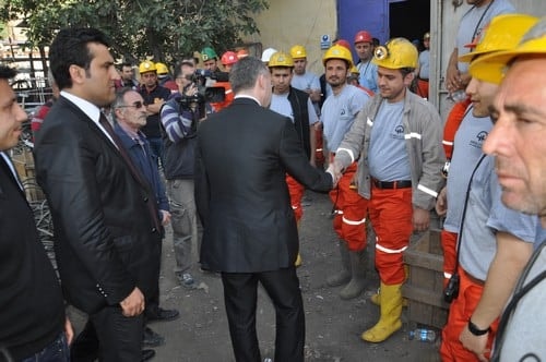 İstanbul Barosu Başkan Ve Yönetim Kurulu Üyeleri, Acıyı Paylaşmak, İncelemelerde Bulunmak İçin Soma’Daydı

 - 84