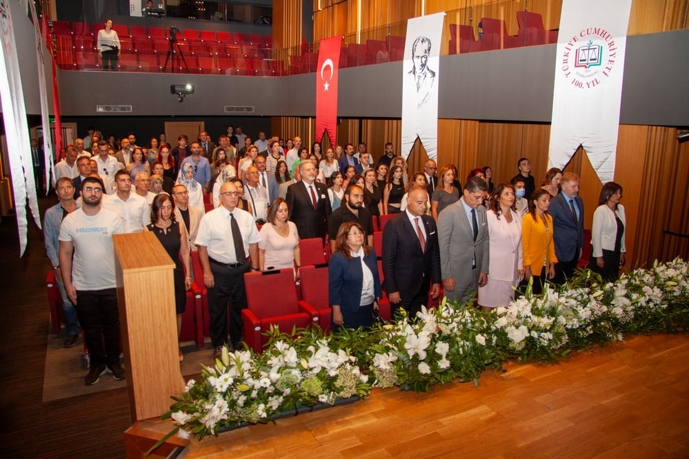 Meslekte 25, 30 ve 35 Yılını Dolduran Meslektaşlarımıza Plaket Verildi - 72