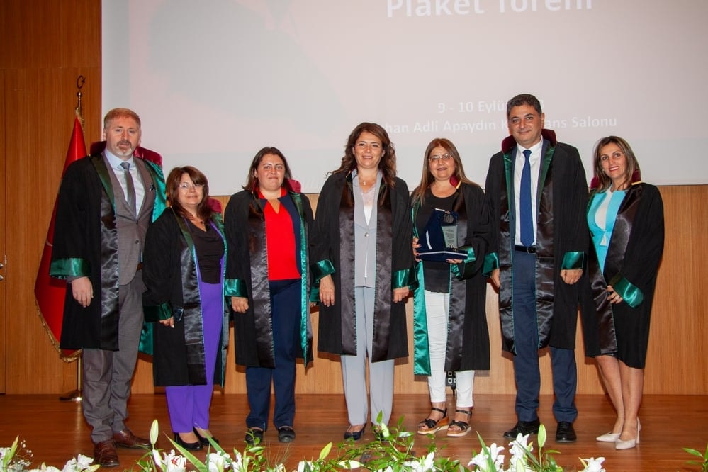 Meslekte 25, 30 ve 35 Yılını Dolduran Meslektaşlarımıza Plaket Verildi - 145