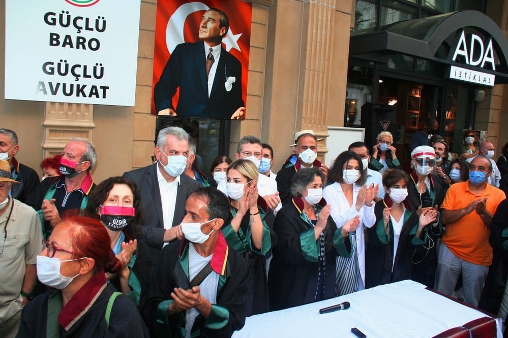 İstanbul Barosu Bütün Gruplarıyla Bir Bütündür - 3