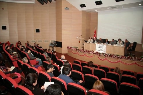 Çocuk Hapishaneleri Kapatılmalıdır

 - 52