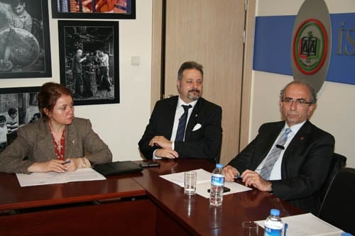 Barış Derneği İstanbul Barosu’Nu Ziyaret Etti 

 - 18