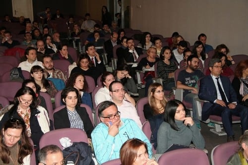 Mobbing Bir İnsan Hakları İhlalidir
 - 17