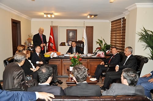 Avukatlara Yeşil Pasaport Verilmesinin Reddedilmesi Hakkında 

 - 1