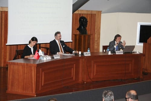 Milletlerarası Mal Satımına İlişkin Birleşmiş Milletler Anlaşmasının

Türk Borçlar Kanunu Çerçevesinde Değerlendirilmesi

 - 70