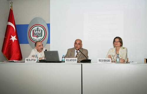 Hukuk Ve Tıp Mensupları Arasında Ortak Dil
 - 65