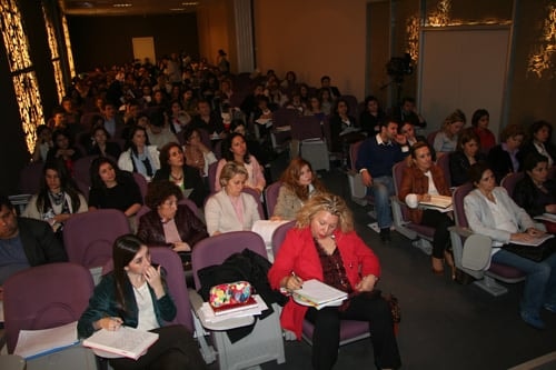 “Kadın Hakları Ve Aile İçi Şiddet” Konulu Sertifika Programı Devam Ediyor - 9