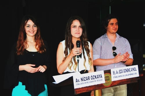 33. Dönem Hukuk İngilizcesi Ve Terminolojisi Derslerini Tamamlayanlara Katılım Belgeleri Verildi - 34