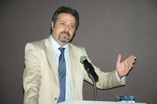 Sağlık Çalışanları, Diğerlerinden
16 Kat Daha Fazla Şiddet Görüyor - 3