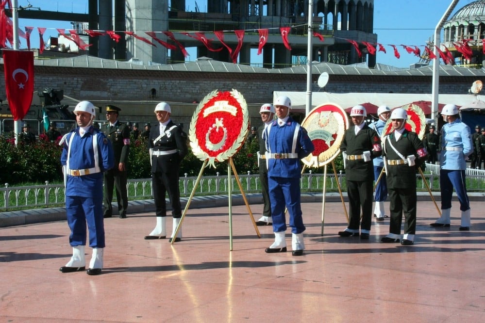 Cumhuriyetimiz 95 Yaşında - 3