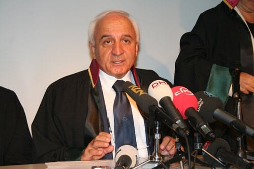 Kolcuoğlu: “Anayasa Değişiklikleri Asla Aceleye Getirilmemelidir” - 2