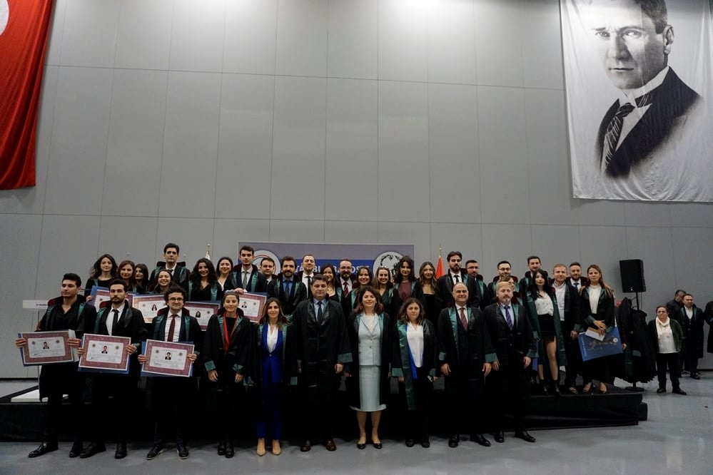 Bir Günde 673 Meslektaşımız Avukatlık Ruhsatnamesini Aldı - 2