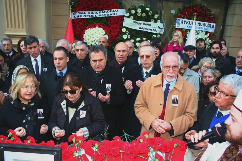 Başkanımız Av. Kazım Kolcuoğlu’nu Son Yolculuğuna Uğurladık - 88