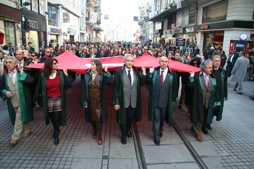 Barolar “Yargıya Ve Ülkeye Sahip Çıkma” Yürüyüşü Yaptılar - 43