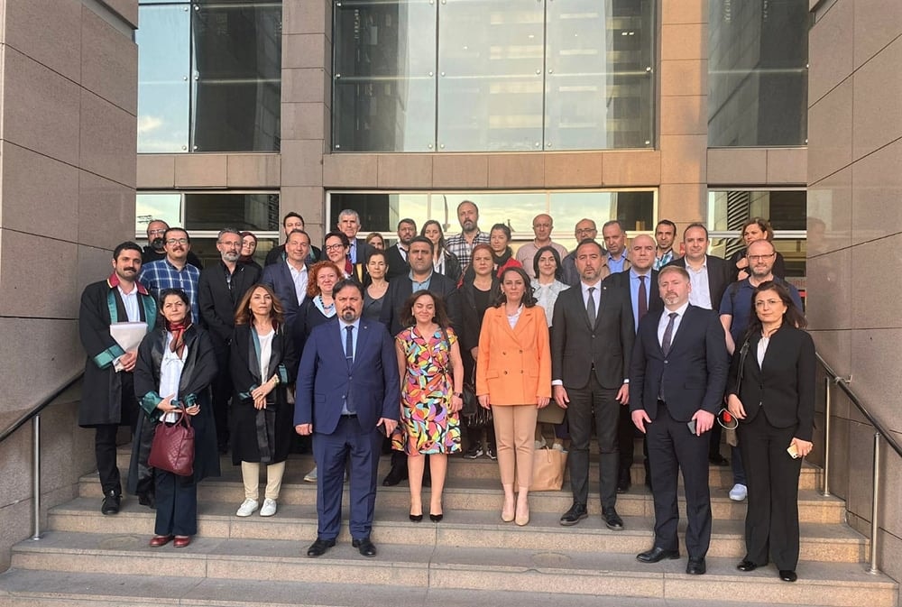 Av. Zeycan Balcı'nın Belini Kıran Polise 1 yıl 11 ay 12 gün Hapis Cezası  ve Hükmün Açıklanmasının Geri Bırakılması Kararı Verildi - 1