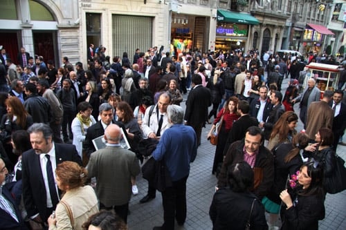 Avukat Gülçin Çaylıgil’İ Andık

 - 4