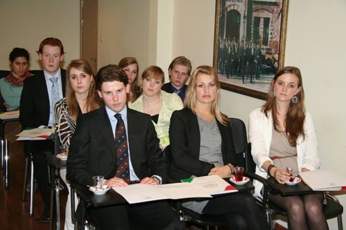 Utrecht Üniversitesi Hukuk Fakültesi Öğrencileri Baromuzu Ziyaret Etti

 - 3