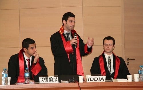 Farazi Dava Yarışması Yapıldı

 - 78