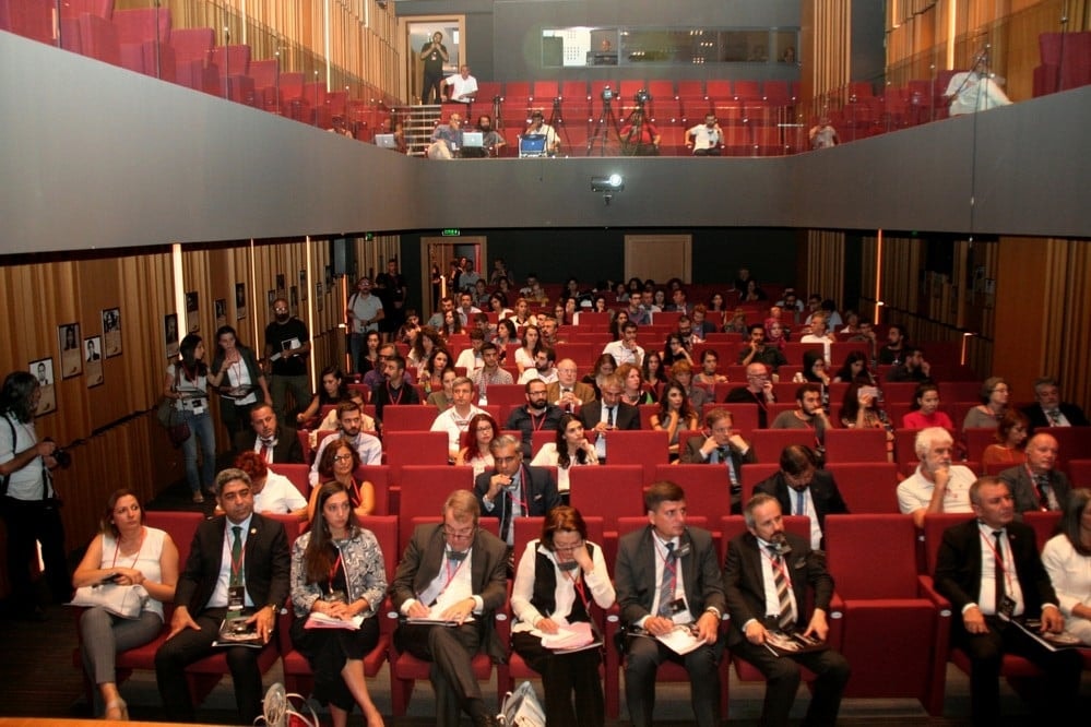 Uluslararası Konferans: ‘Ayın Karanlık Yüzü’ - 29