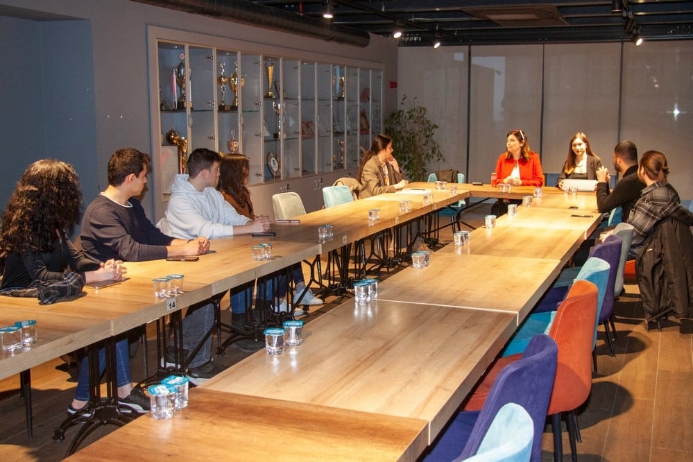 Genç Avukatlar Merkezi ile Hukuk Fakültesi Öğrencileri Buluşması - 1