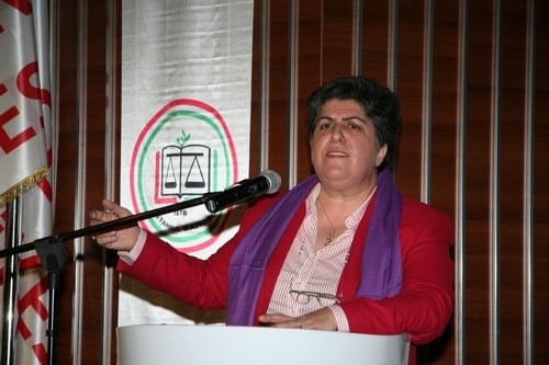 2015 Türkiye’Sinde Kadın
 - 30