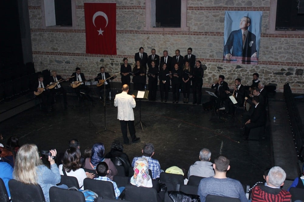 Türk Halk Müziği Koromuzun Bahar Konseri  - 16