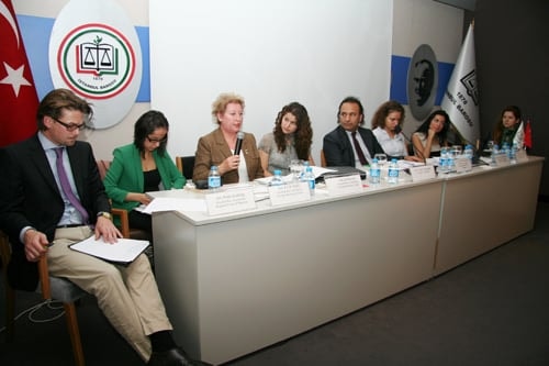 Sosyal Paylaşım Ağları Ve İnternet Korsanlığı
 - 33