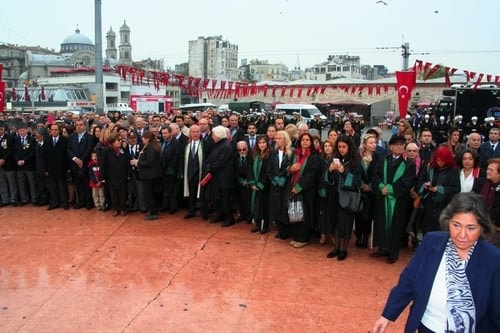 Aramızdan Ayrılışının 77. Yılında Atamızı Saygı Ve Minnetle Andık 
 - 31