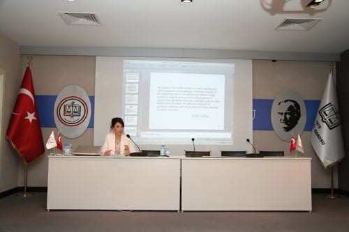 Kadın Hakları Merkezi Eğitim Semineri Yapıldı
 - 10