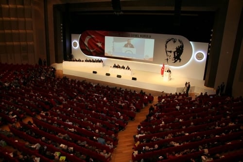 Ümit Kocasakal İstanbul Barosu Başkanlığına Yeniden Seçildi 

 - 89