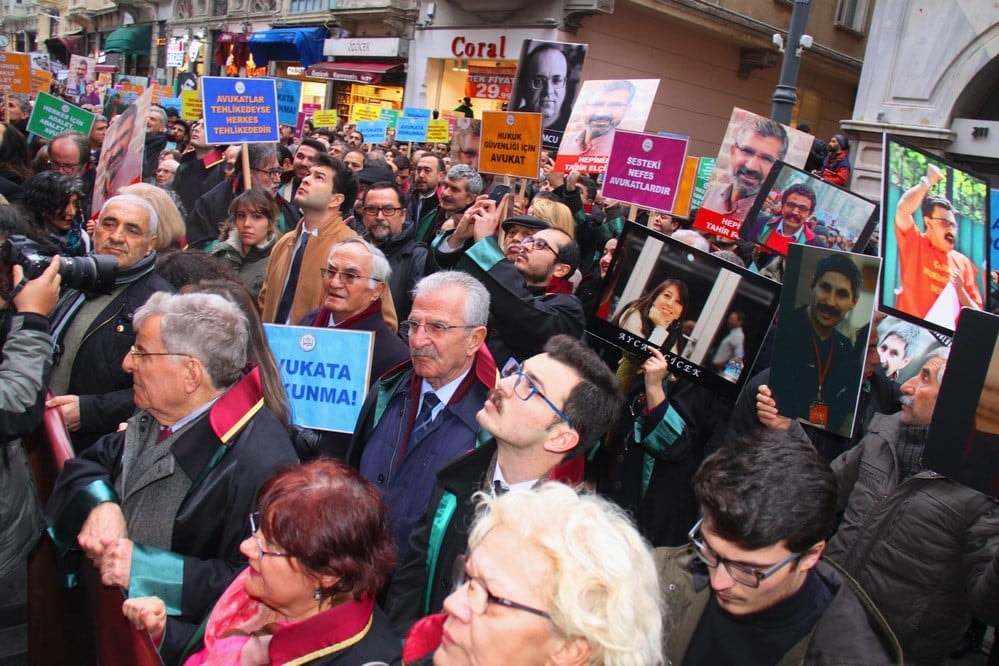 24 Ocak Tehlikedeki Avukatlar Günü - 90
