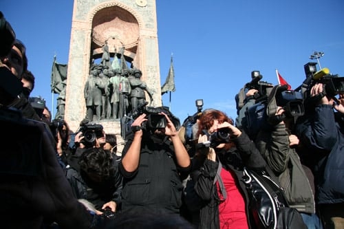 Barolar “Yargıya Ve Ülkeye Sahip Çıkma” Yürüyüşü Yaptılar - 57