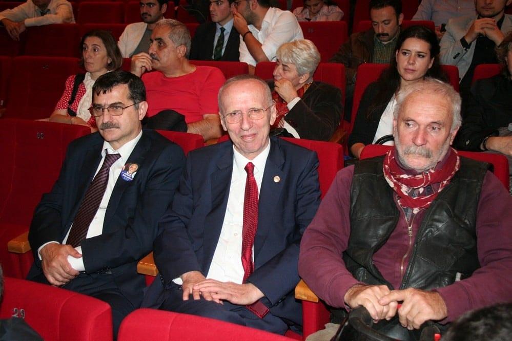 Başkan Durakoğlu Güven Tazeledi - 251