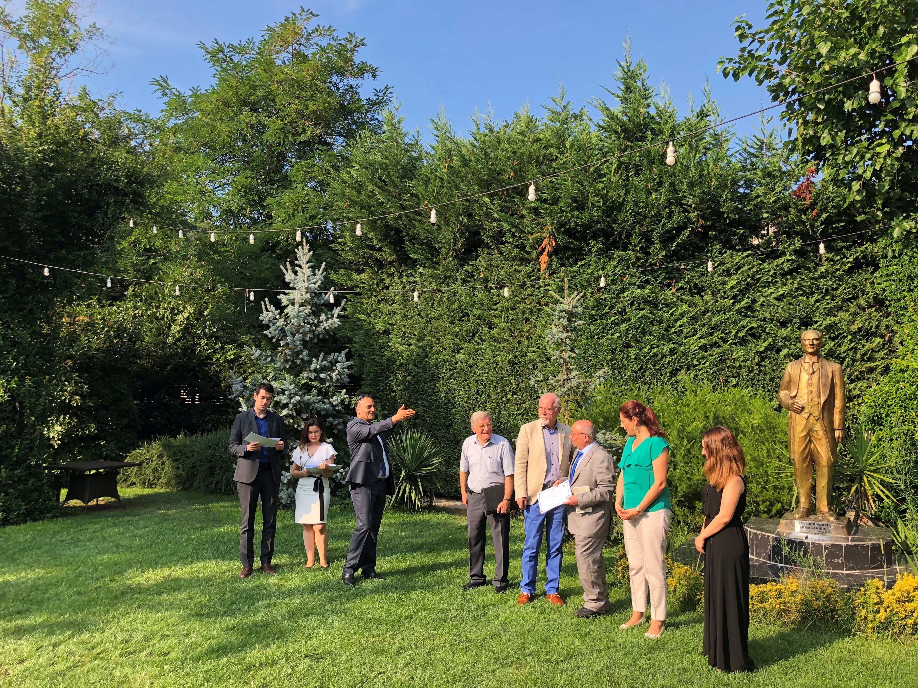 40. Dönem Hukuk İngilizcesi ve Terminoloji Derslerine Katılanlara Törenle Belgeleri Verildi - 23