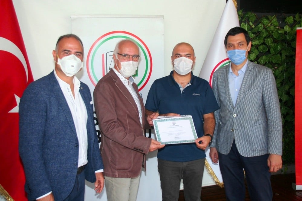 CMK ve Spor Hukuku Eğitimin Tamamlayanlara Sertifika Verildi - 41