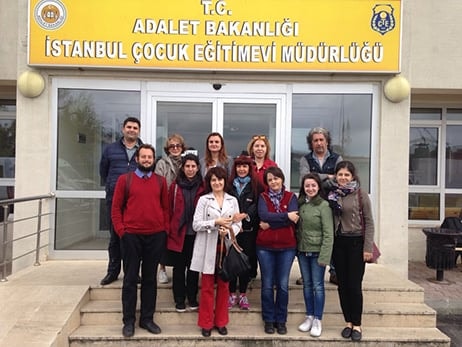 Ümraniye Çocuk Eğitimevi’nde Mutluluk Tabloları