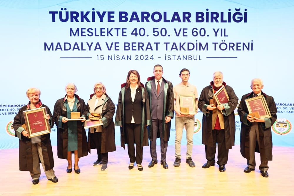 Meslekte 40, 50 ve 60 Yılını Dolduran Meslektaşlarımıza Plaket Verildi - 53