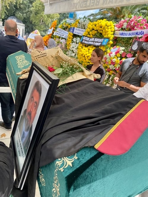 Artık Bildiriler Yazmak Yaslar Tutmaktan Bıktık - 7