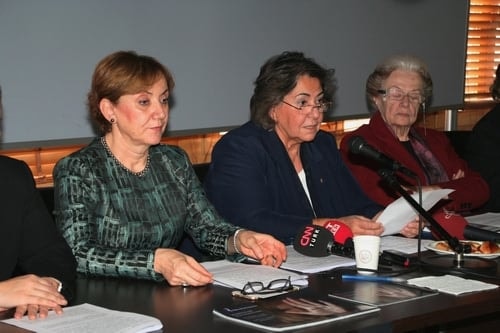 Şiddeti Önleme Yollarından Biri Olan Toplumsal Cinsiyet Eşitliği Eğitimi İçin Milli Eğitim Bakanlığına Çağrı Yapıldı
 - 9