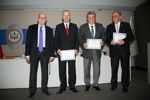 Medya Ve Hukuk

 - 44