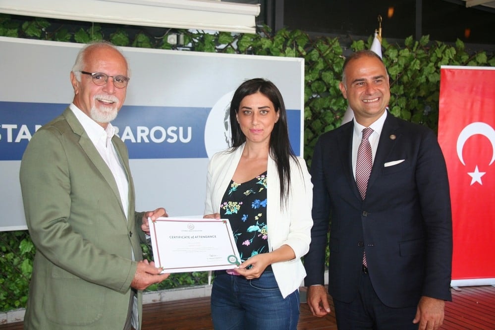 İngilizce Kursunu Tamamlayanlara Sertifikaları Verildi - 12