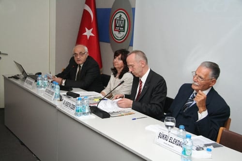 Cumhuriyet’İn 90. Yılı Panel

 - 13