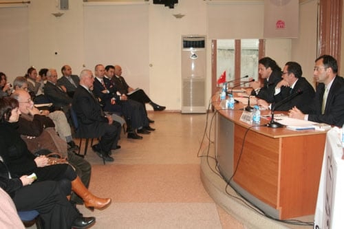 Özel İstihdam Bürolarının 
İşlevi Tartışıldı 
 - 6