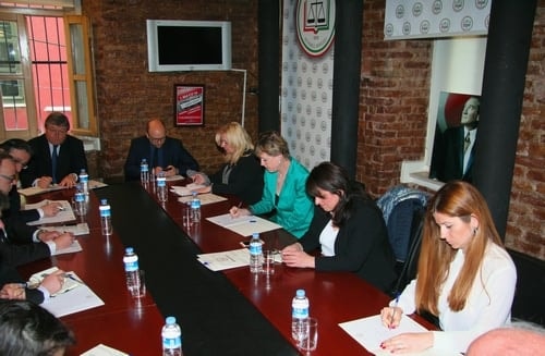 Federal Alman Parlamentosu Milletvekilleri İstanbul Barosu’Nu Ziyaret Etti
 - 4