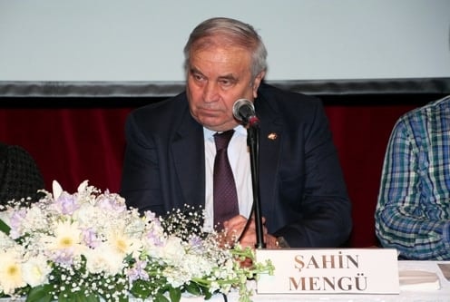 Bölücülük – Gericilik Sarmalında Devrim Yasalarımız Ve Anayasa 
 - 23