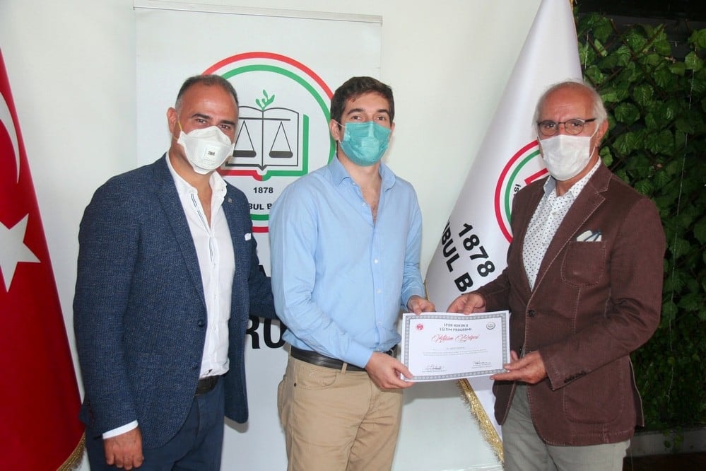CMK ve Spor Hukuku Eğitimin Tamamlayanlara Sertifika Verildi - 17