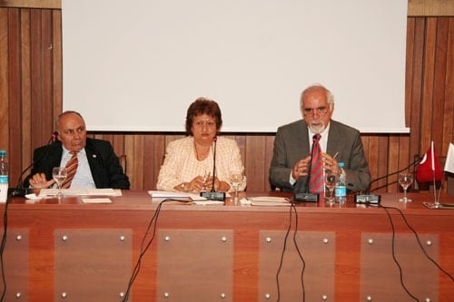 Sem Kurultayında
Avukatlık Mesleğinin Geleceği Ve Staj
Konusu Tartışıldı - 28