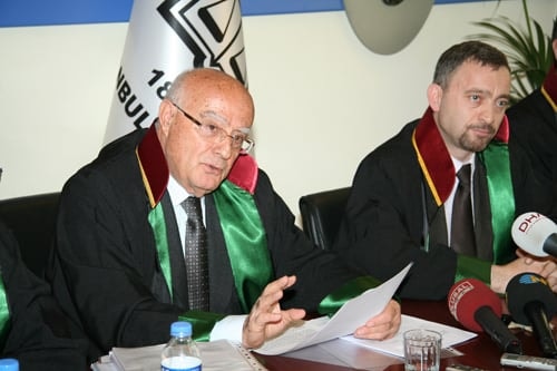 Farklı Bir Hukuk Düzeni Oluşturan Özel Yetkili Mahkemeler Kapatılmalıdır

 - 9