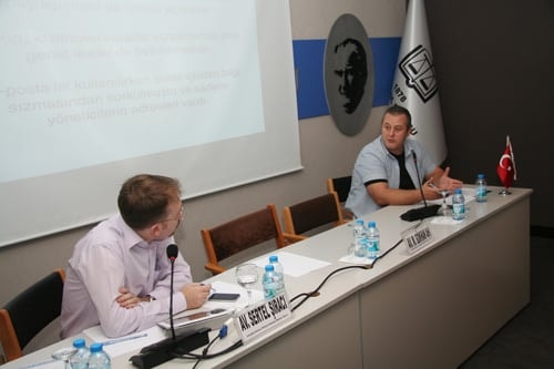 E-Ticaret İçin Yeni Yasal Düzenlemeler
 - 24