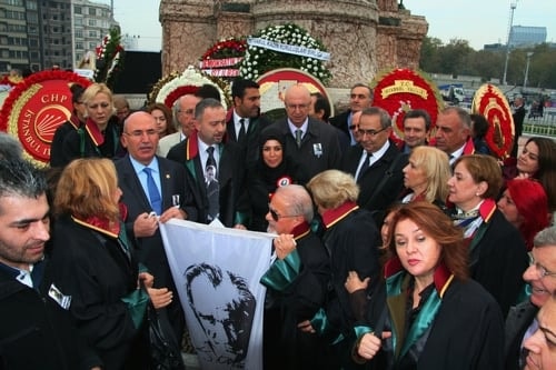 Aramızdan Ayrılışının 77. Yılında Atamızı Saygı Ve Minnetle Andık 
 - 73